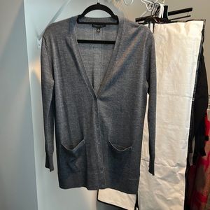 Banana Republic 100% Merino Wool (Size S)